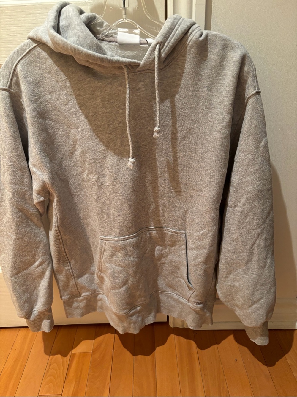 Aritzia TNA hoodie